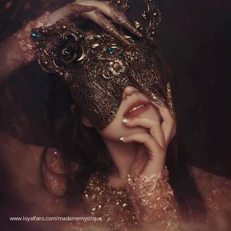 MadameMystique avatar