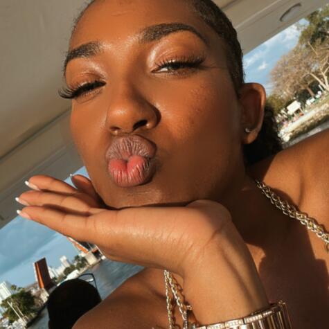 Thegoddesssnova avatar