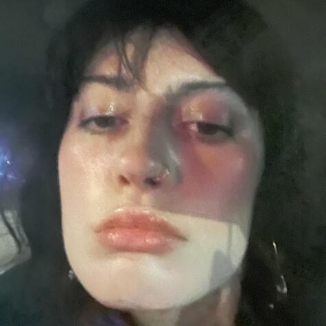 DeluxeSubmission avatar