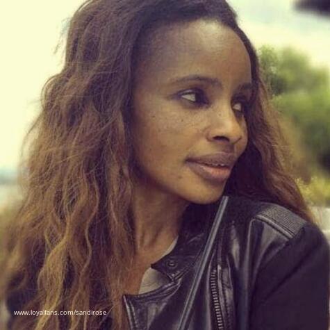 SandiRose avatar