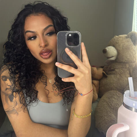 sexyalo avatar