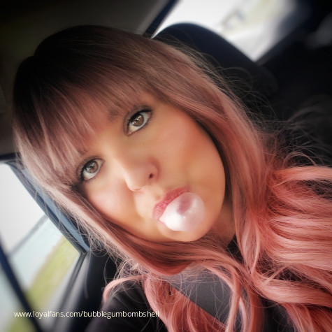 BubblegumBombshell avatar