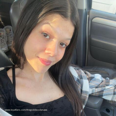 Thegoddessdanaee avatar
