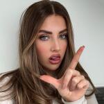 Sarahalex895 avatar