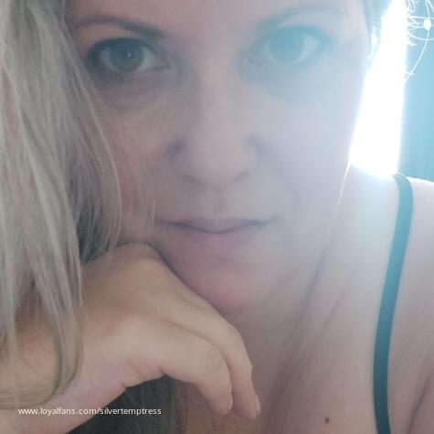 SilverTemptress avatar