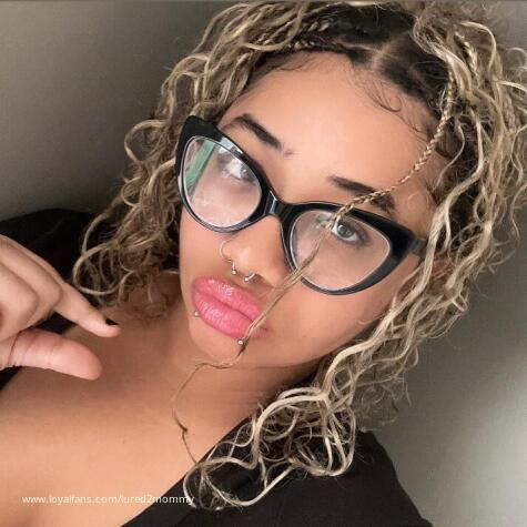 lured2mommy avatar