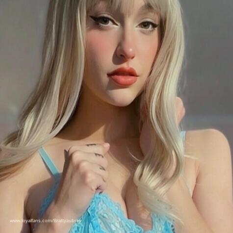 Aubrey Snow avatar