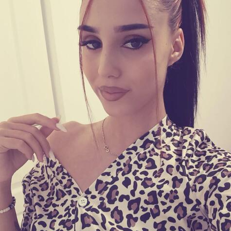 ElianaRyan avatar