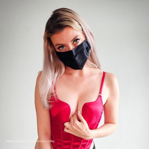 Mistress_Miley avatar