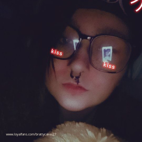 Brattycakes27 avatar