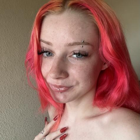 Princess Molly’s Official Social Fan Page LoyalFans