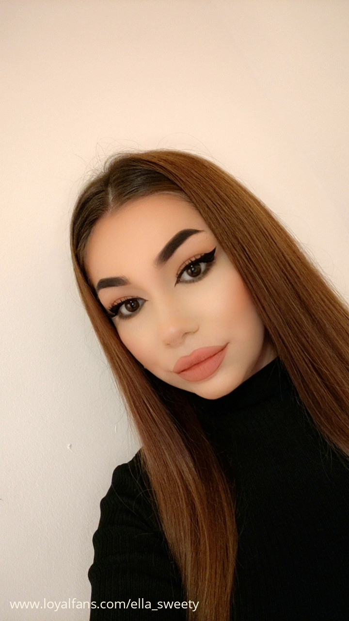 Ella sweetys Official Social Fan Page | LoyalFans