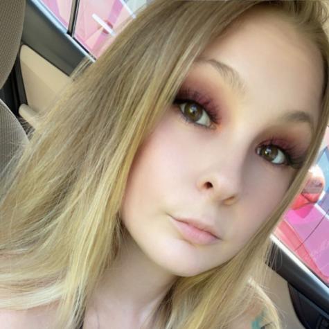 Luxury Queen Kay avatar