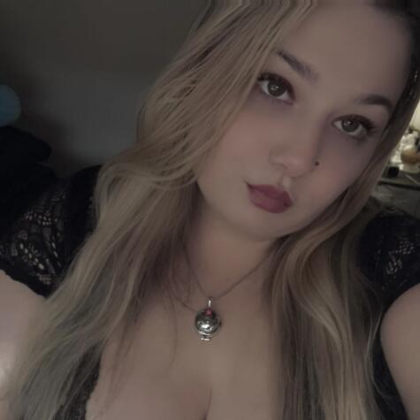 Heather Lynn Snow avatar