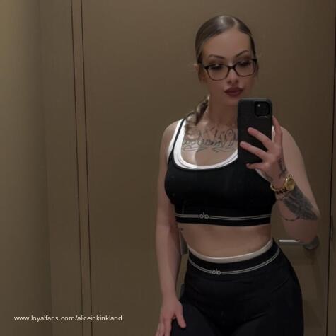 Alice In Kinkland avatar