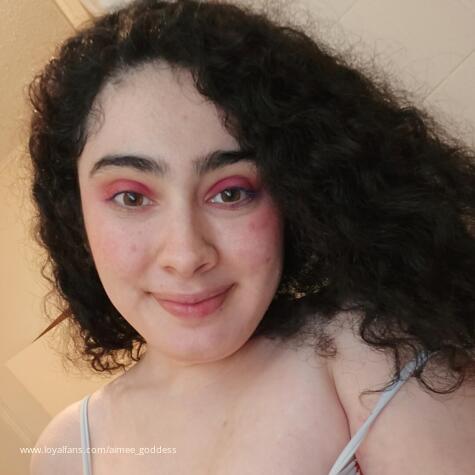 AimeeGoddess428 avatar