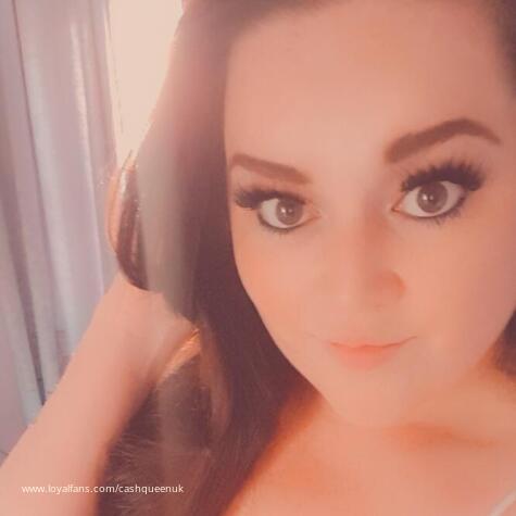 CashQueenUK avatar