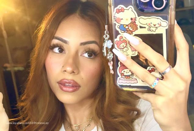 Loser gets humiliated inside a dirty trashcan - Princess Lizz Official