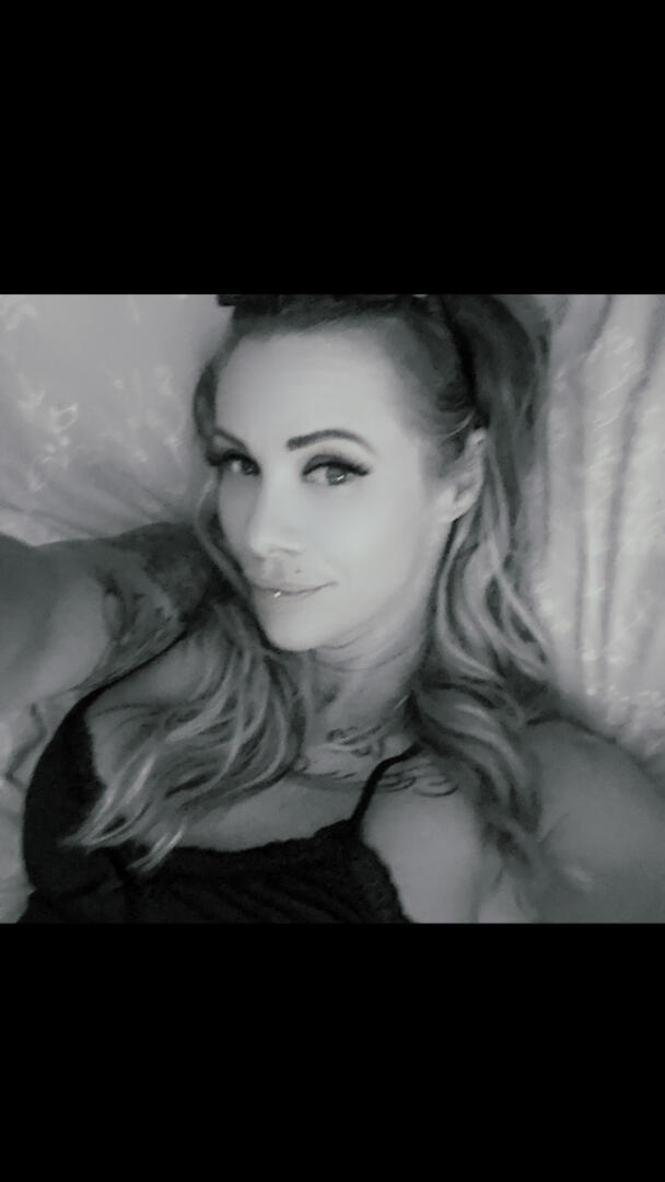 Goddess Bailey Monroe's videos and clips Official account LoyalFans