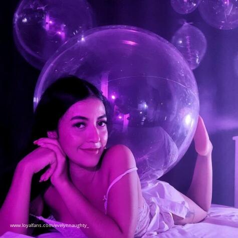 Evelynnaughty avatar