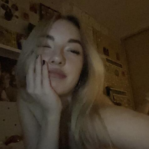 via✫彡 avatar