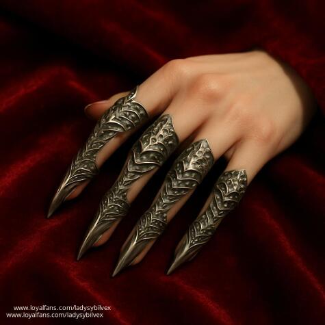 Lady Sybil Vex avatar