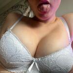 clairebby avatar