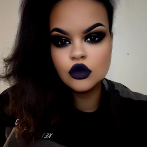 QueenElizalll avatar