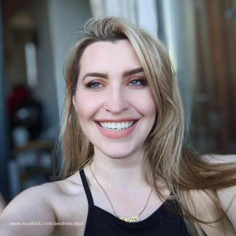 Lover of luxury - Siren Scarlet Findom Official Photos | www.Loyalfans.com