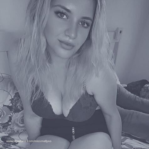 MissMellyXo avatar