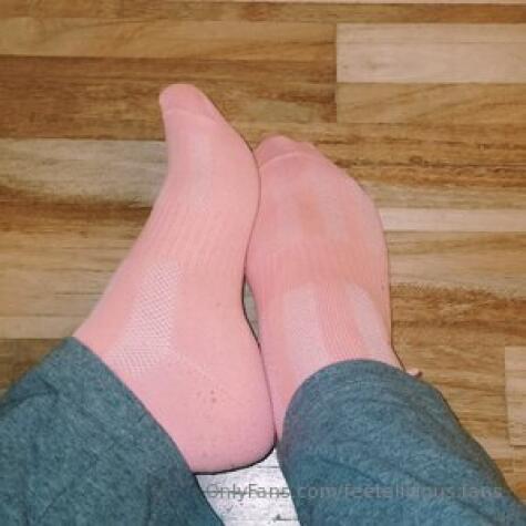 FeeteliouS avatar