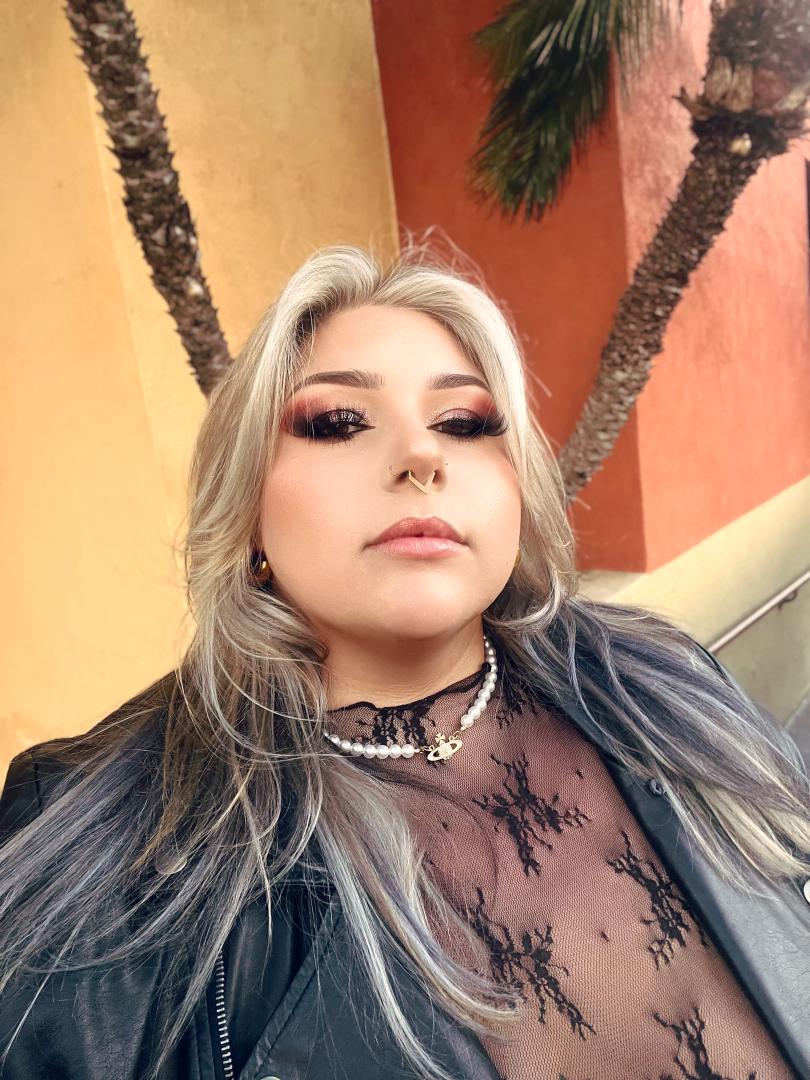 Empress Aurora Rose 🌹's videos and clips | Official account | LoyalFans