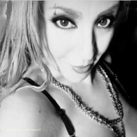 Alexa37 avatar