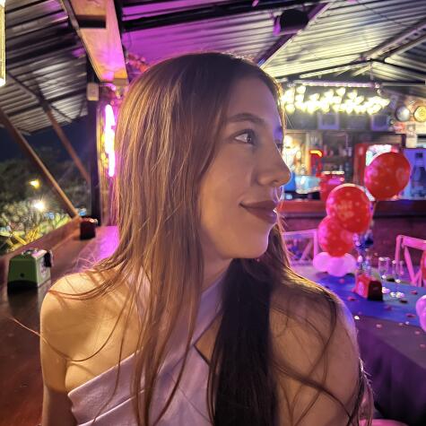 HellenHot avatar