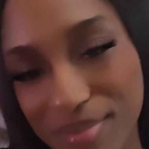 GlossyDoll avatar