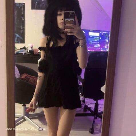 xdivinefeetx avatar