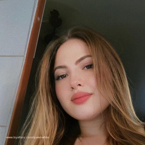 QueenWhite avatar