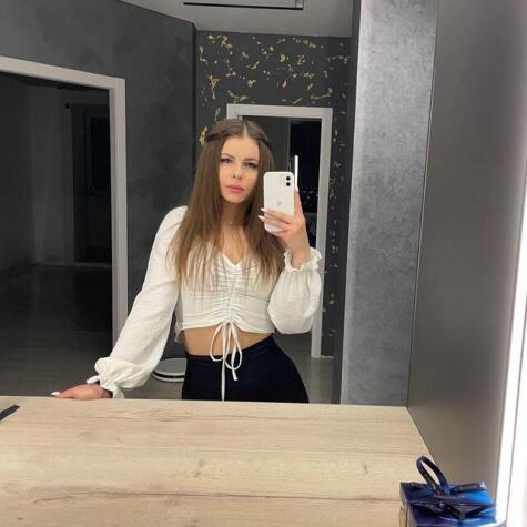 AngelaMartin avatar