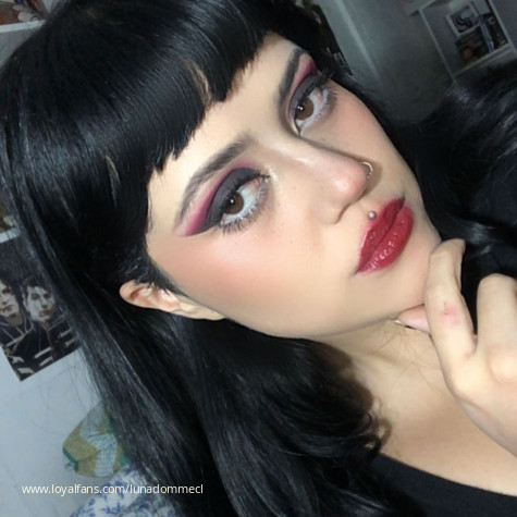 LunaDommeCL avatar