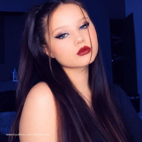SABRINA_xoxo avatar