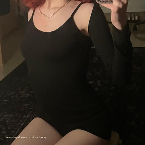 Lola Cherry avatar