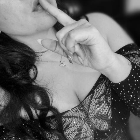 Mistress Erelyn avatar