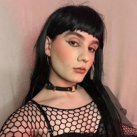 Zhenyaxzhenya avatar