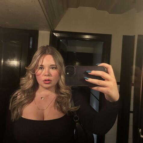 YourmommyIzzy avatar