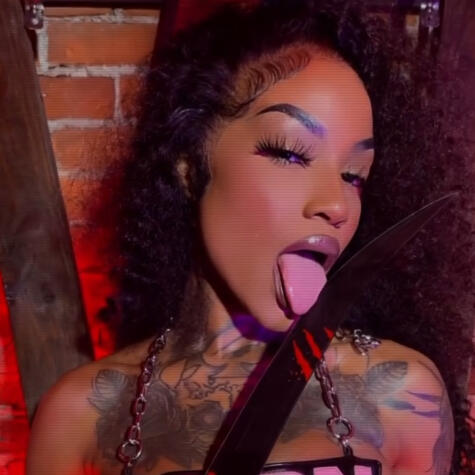MistressGalore avatar