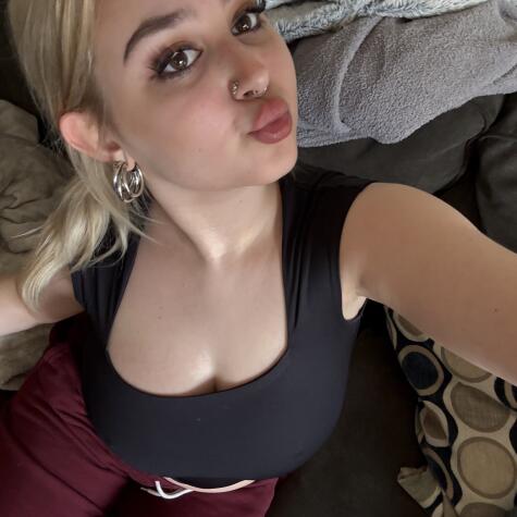 Crystalbbyygirl avatar