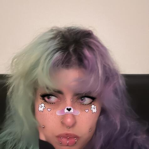 Goddess Lily Cross avatar