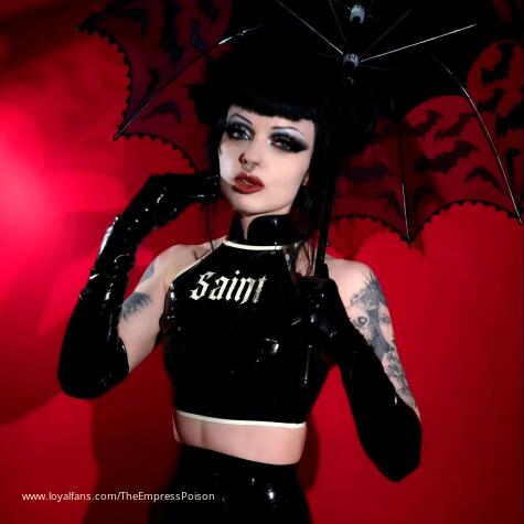 TheEmpressPoison avatar