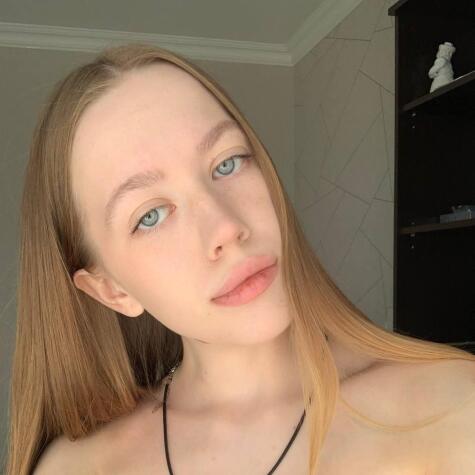  helgavoss avatar