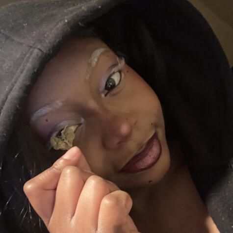 KiKiomi avatar